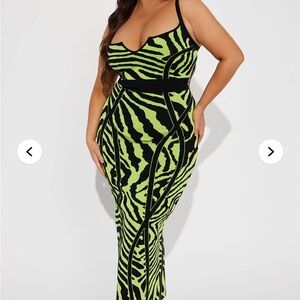Brand New with tags  Fashion Nova Green and Black Maxi Dress